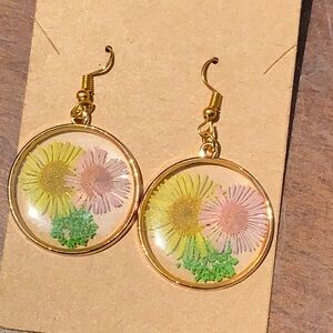 NATURAL PRESSED FLOWERS DROP EARRINGS